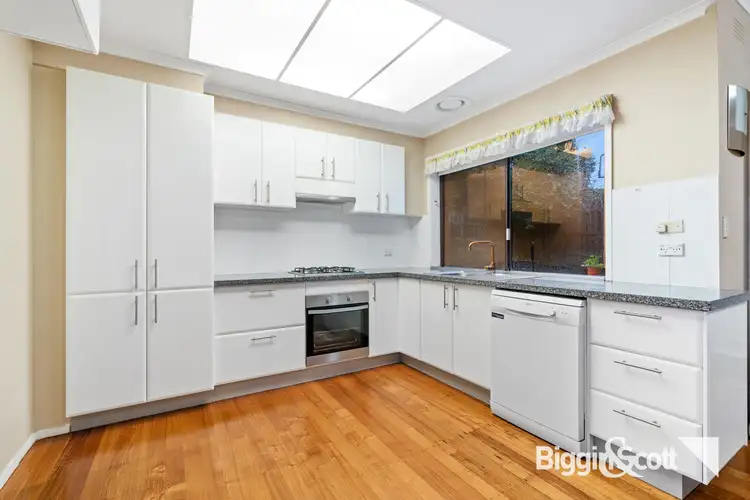 Fifth view of Homely house listing, 6 Sophora Court, Templestowe Lower VIC 3107