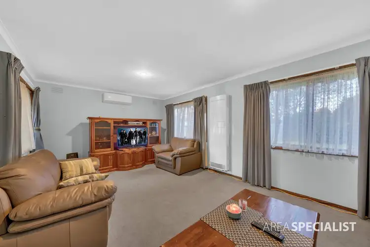 Third view of Homely house listing, 2 Oxley Court, Cranbourne North VIC 3977