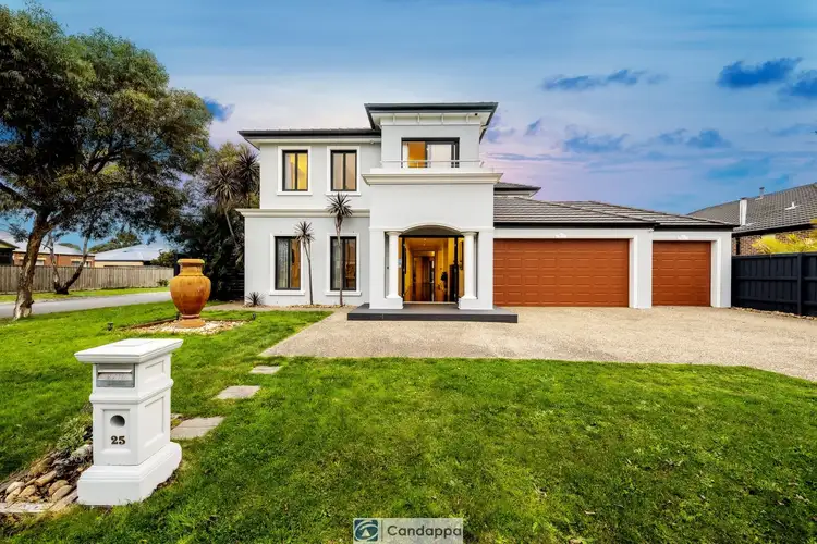 25 Mackellar Street, Pakenham VIC 3810