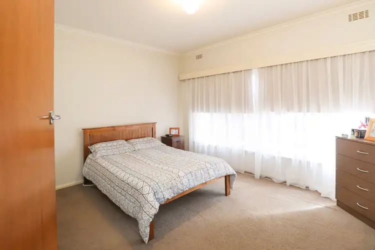 Sixth view of Homely house listing, 8 Barry Avenue, Mildura VIC 3500