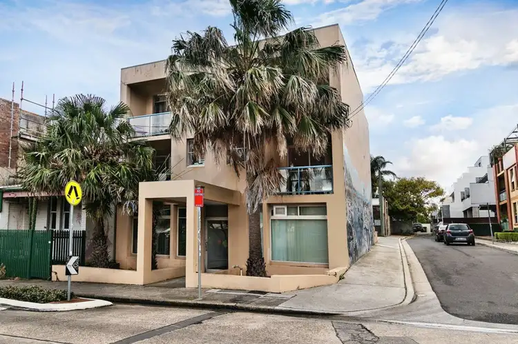 1/3 Lord Street, Newtown NSW 2042