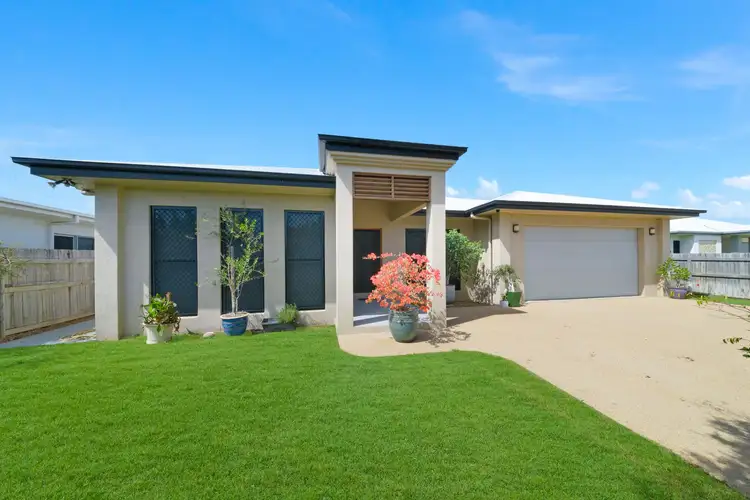17 Broadwater Terrace, Idalia QLD 4811