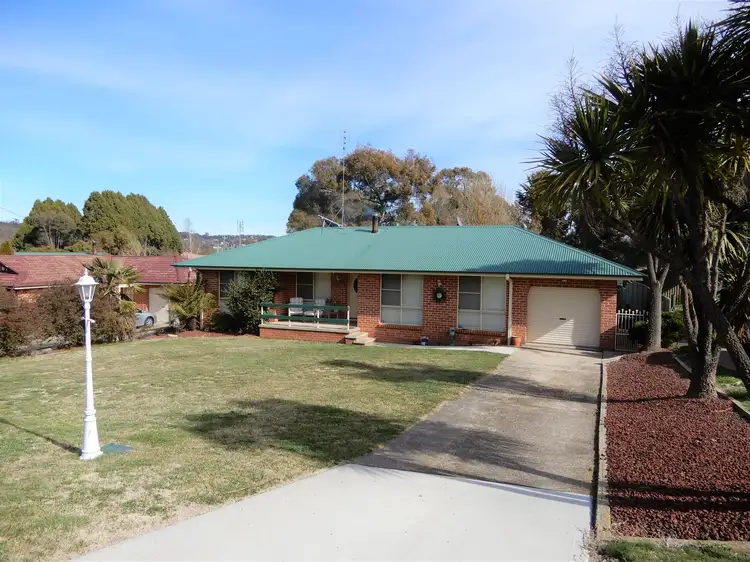 11 Glyndwr Avenue, Oberon NSW 2787