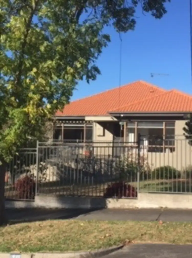 Fourth view of Homely house listing, 10 Bennett Court, Traralgon VIC 3844