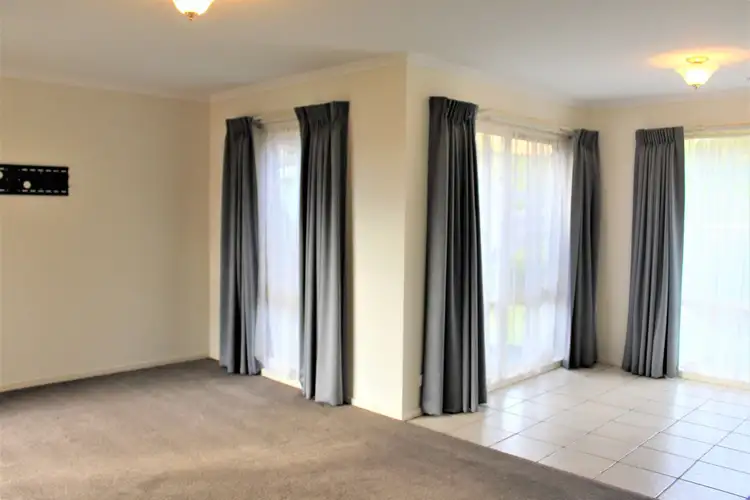 Fifth view of Homely unit listing, 1/11 Ferris Street, Drouin VIC 3818