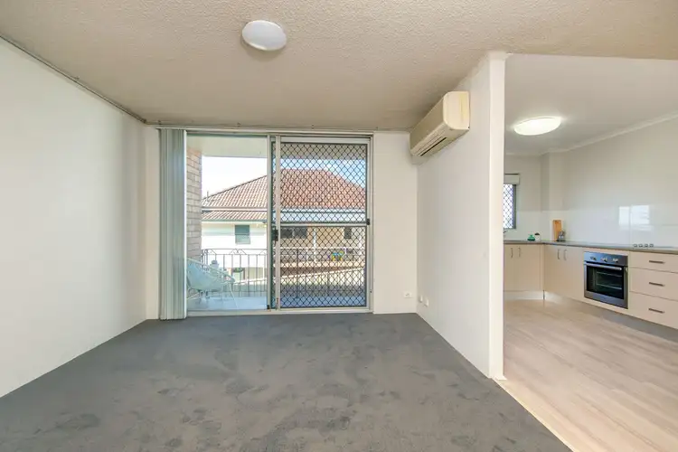 Fifth view of Homely apartment listing, 2/60 Selwyn Street, Merewether NSW 2291