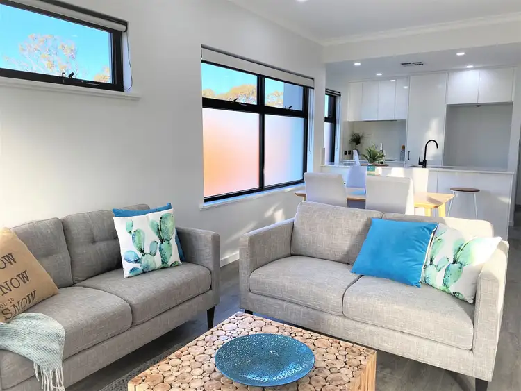 6/23 Green Road, Hillarys WA 6025
