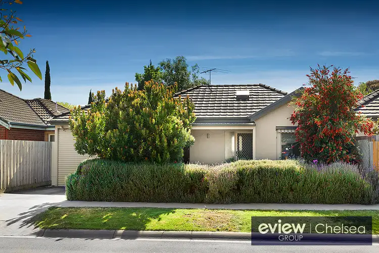 19 Alleyne Avenue, Bonbeach VIC 3196