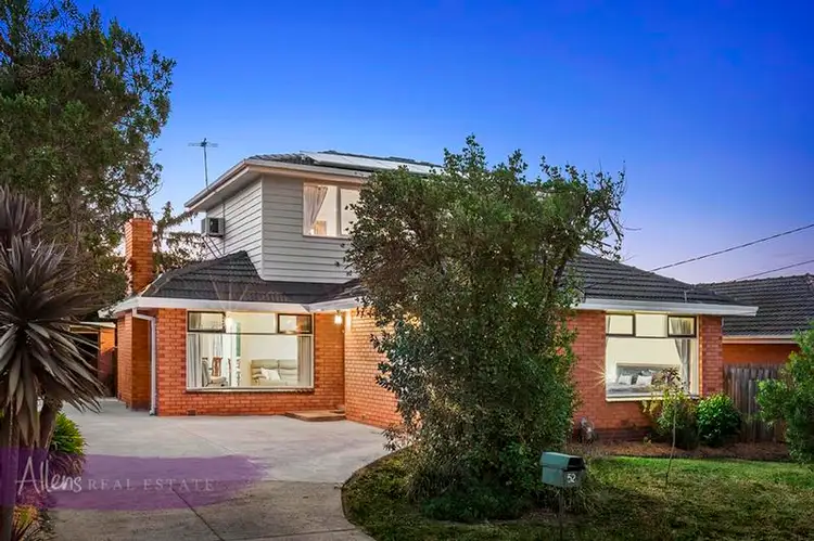 52 Hedge End Road, Nunawading VIC 3131