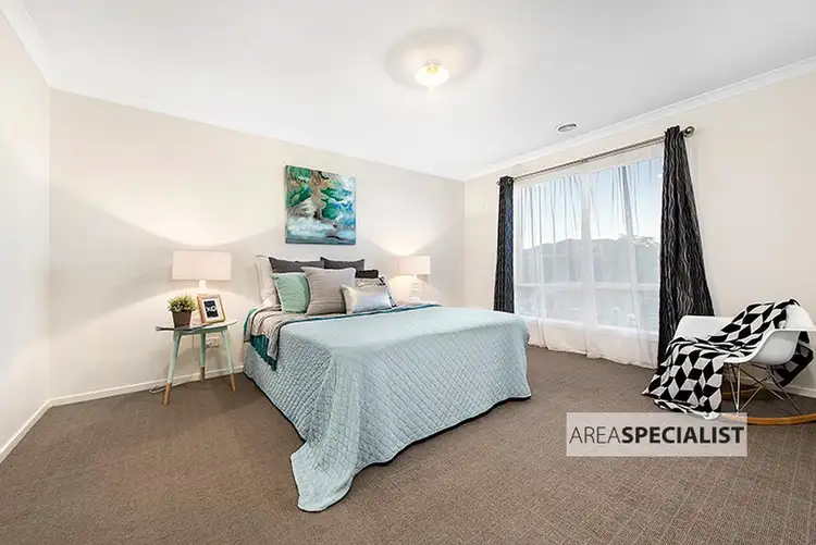 Fifth view of Homely house listing, 17 Elwood Avenue, Pakenham VIC 3810