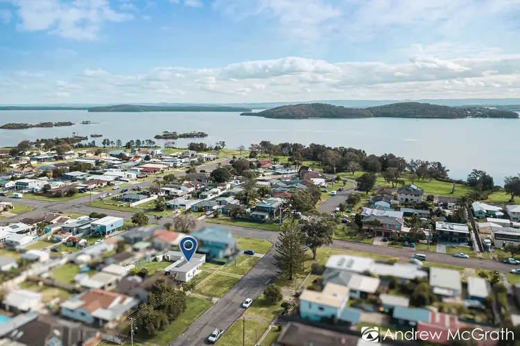 18 Oxley Street