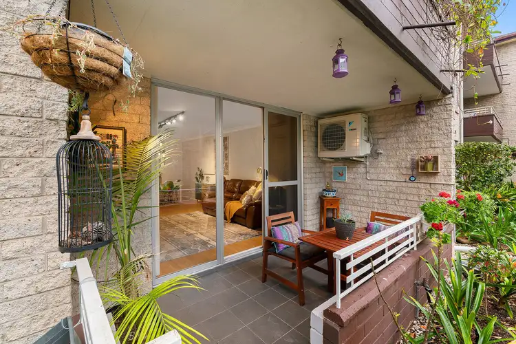 2/8 Buller Road, Artarmon NSW 2064