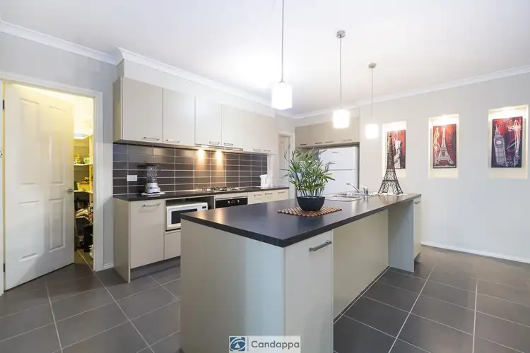 Second view of Homely house listing, 2 Eucalypt Court, Drouin VIC 3818