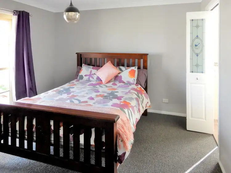Second view of Homely house listing, 25 Scotia Avenue, Oberon NSW 2787