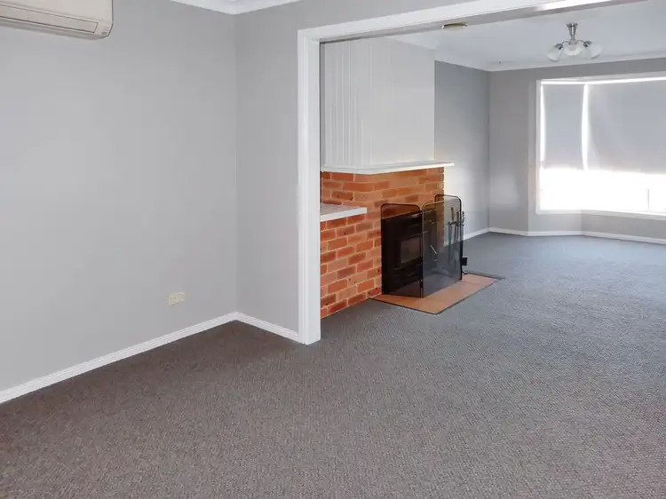 Sixth view of Homely house listing, 25 Scotia Avenue, Oberon NSW 2787