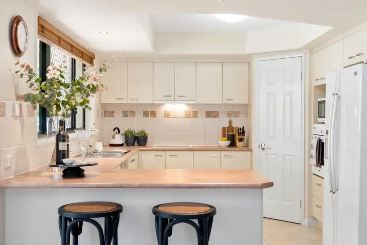 Sixth view of Homely house listing, 5 Flindersia Crescent, Seventeen Mile Rocks QLD 4073