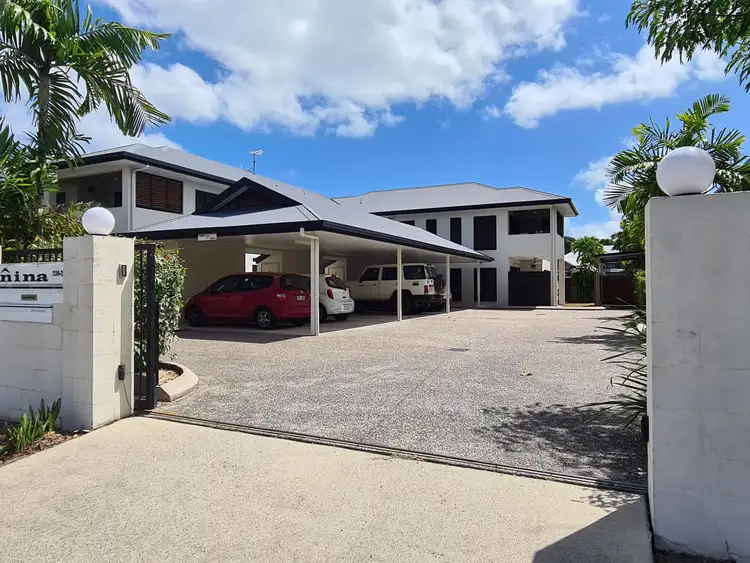 238-240 McLeod Street, Cairns North QLD 4870