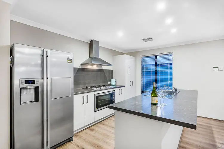 Sixth view of Homely house listing, 5 Dixie Way, Alkimos WA 6038