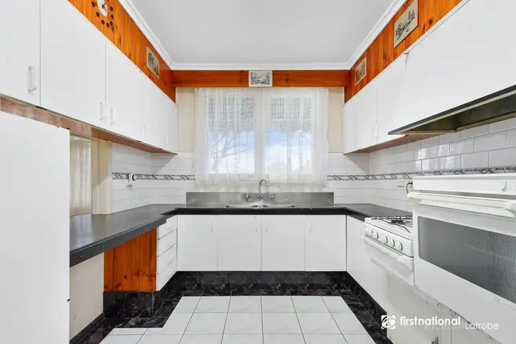 Fifth view of Homely house listing, 16 Mason Street, Traralgon VIC 3844