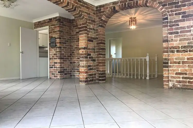 9 Lara Place
