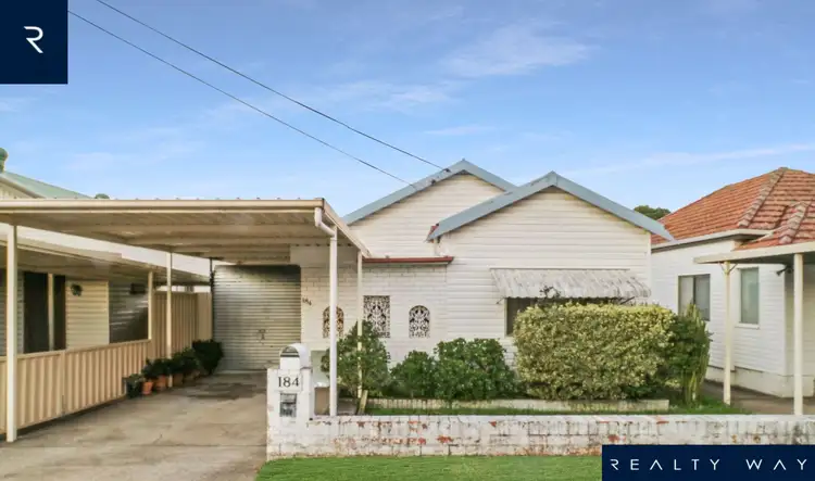 184 Patrick St, Hurstville NSW 2220