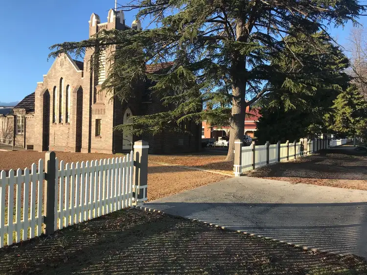 139 Logan Street, Tenterfield NSW 2372