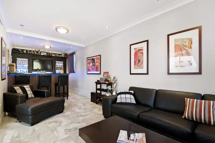 42 Narrawa Avenue, Erina NSW 2250
