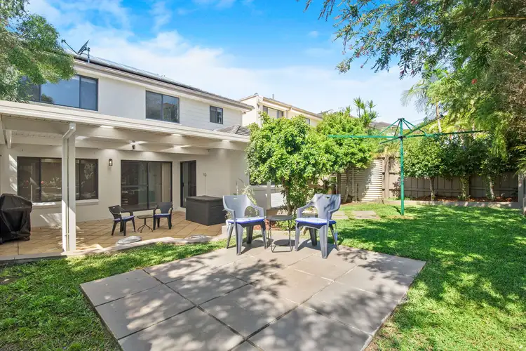 16 Kensington Place, Mardi NSW 2259