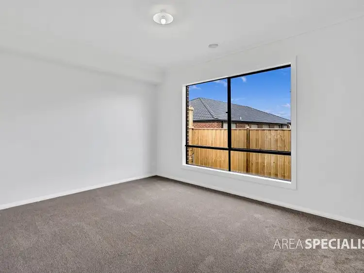 Fifth view of Homely house listing, 29 Kernot Parade, Clyde VIC 3978