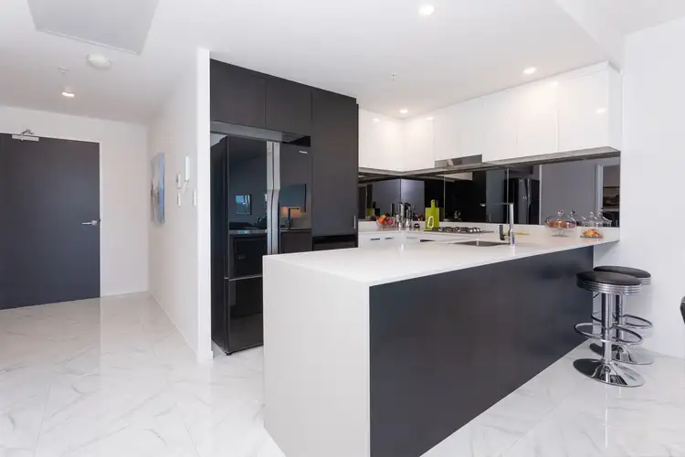 Sixth view of Homely apartment listing, 4208/5 Harbour Side Court, Biggera Waters QLD 4216