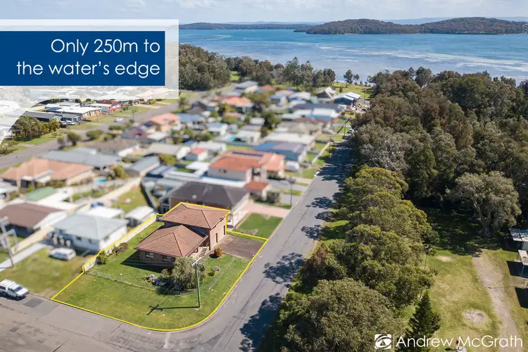 1 Pelican Street, Swansea NSW 2281