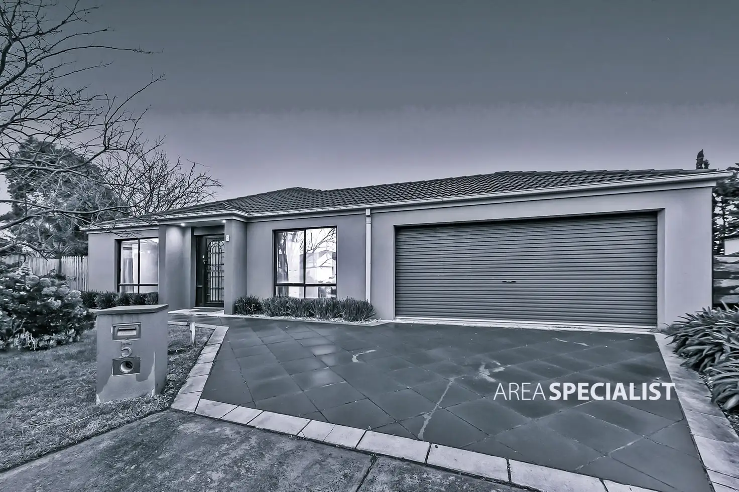 Main view of Homely house listing, 5 Leo Place, Aspendale Gardens VIC 3195