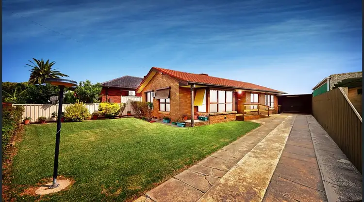 9A Vincent Street, Deer Park VIC 3023