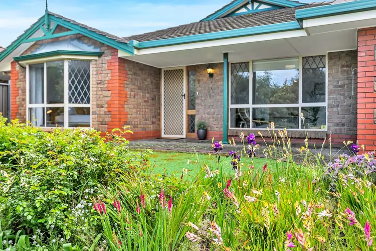 8 Lowry Court, Flagstaff Hill SA 5159
