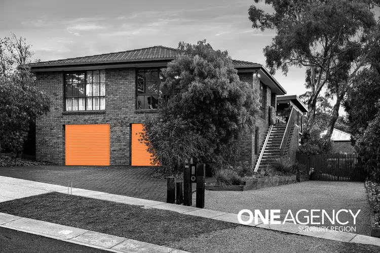 6 Chicola Close, Sunbury VIC 3429