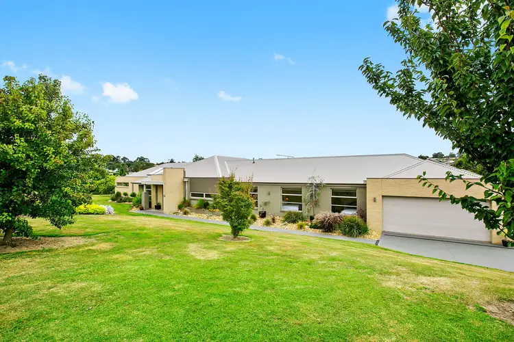 15-17 Grandview Rise, Korumburra VIC 3950