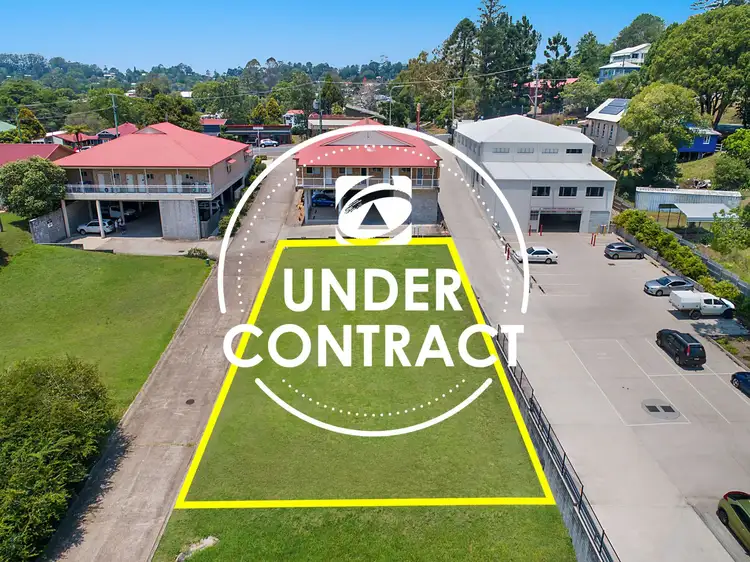 72A Maple Street, Maleny QLD 4552
