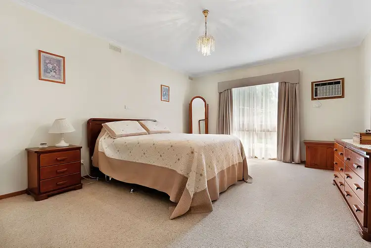Seventh view of Homely house listing, 2 Ebony Court, Kyabram VIC 3620