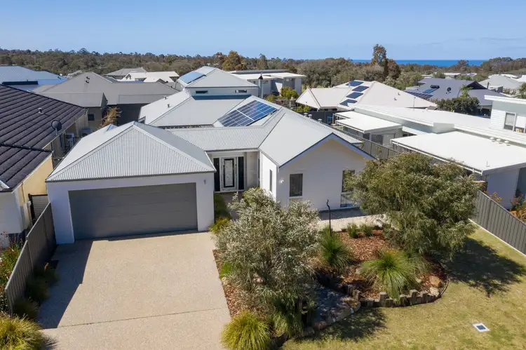 42 Butterworth Springs Avenue, Dunsborough WA 6281