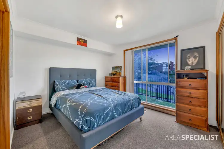 Sixth view of Homely house listing, 10 Dalvana Court, Hampton Park VIC 3976