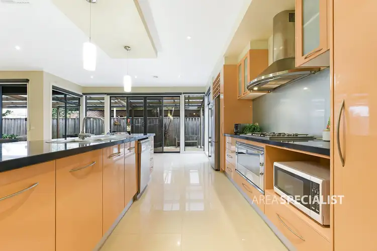 Fifth view of Homely house listing, 12 Geoffrey Court, Keysborough VIC 3173