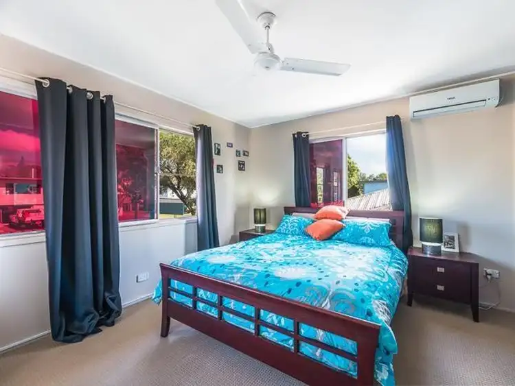 Fifth view of Homely house listing, 4 Graham Court, Mount Pleasant QLD 4740