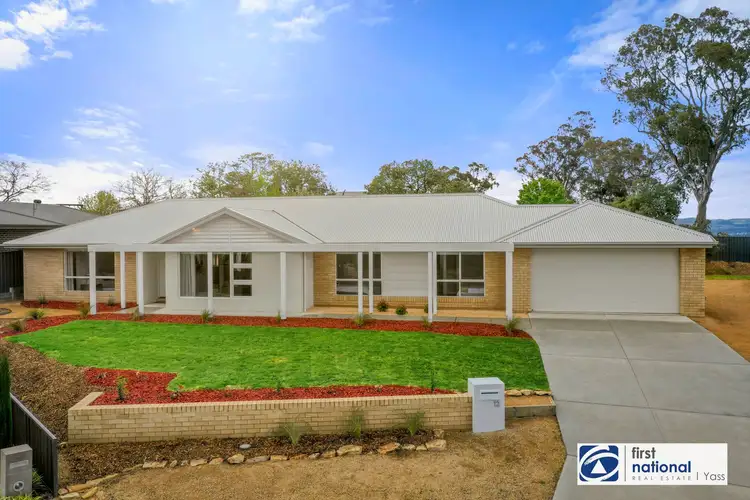 12 Martin Close, Yass NSW 2582