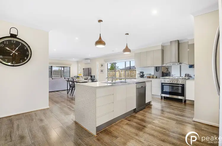Third view of Homely house listing, 2 Onyx Crescent, Officer VIC 3809