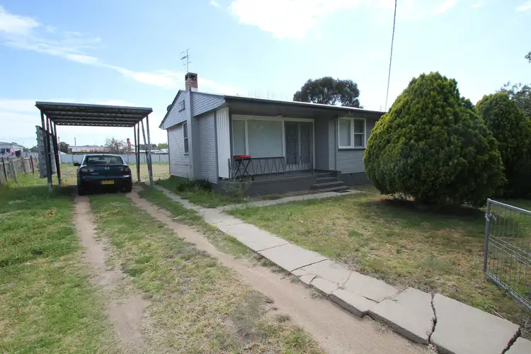 6 Margaret Street, Tenterfield NSW 2372