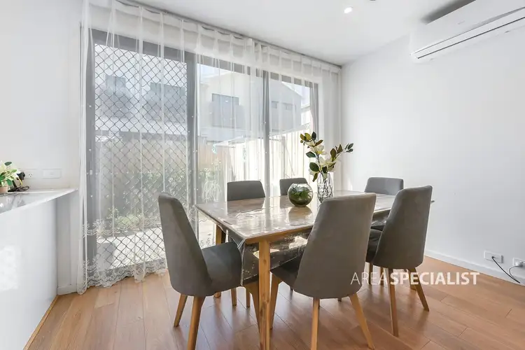 Fifth view of Homely townhouse listing, 25 Aspect Drive, Keysborough VIC 3173