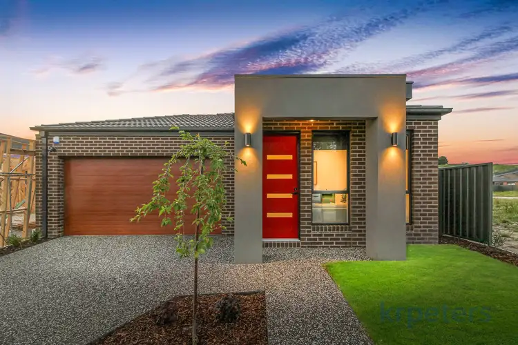 45 Timberline Parkway, Pakenham VIC 3810