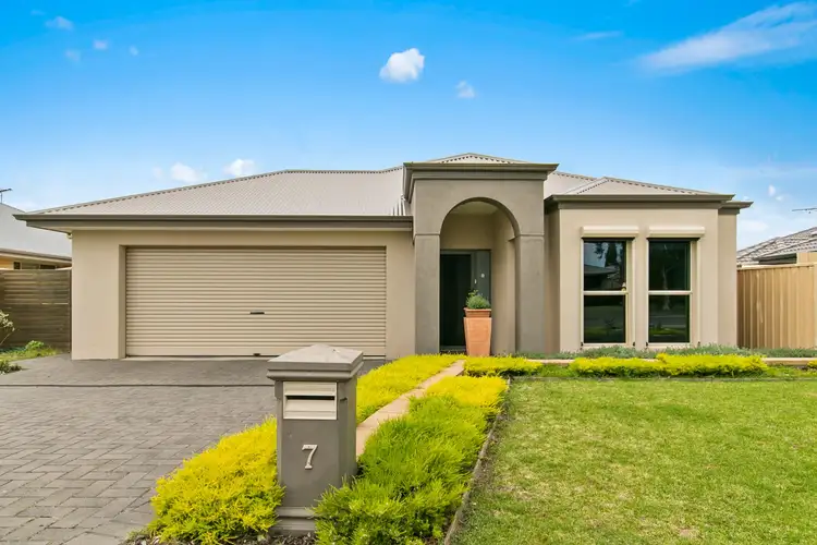 7 Whistlers Avenue, Aldinga Beach SA 5173