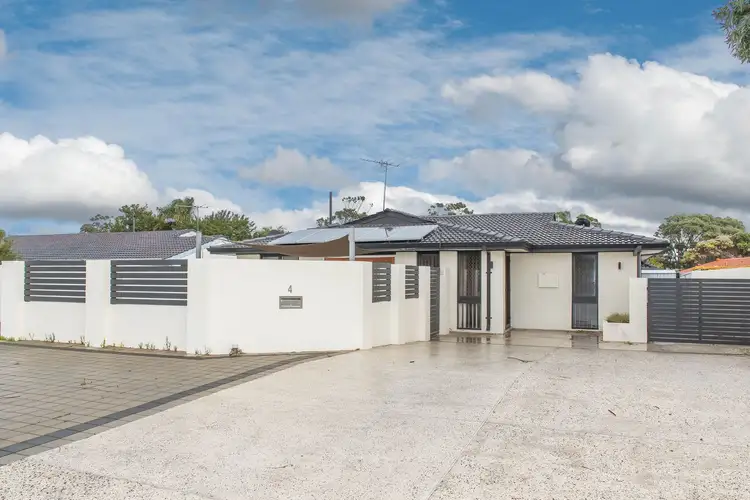 4 Delcomyn Place