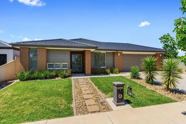 Main view of Homely house listing, 1 McConnachie Court, Ascot VIC 3551